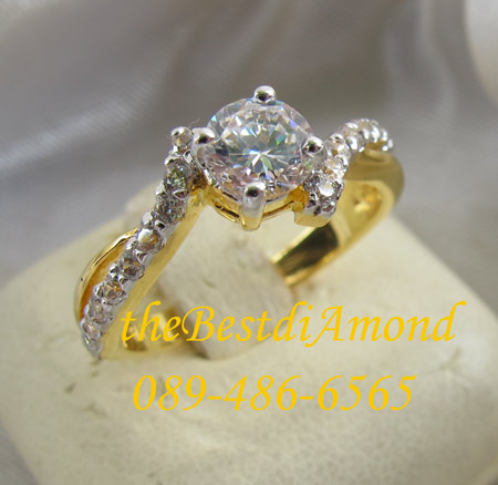 BR201+++แหวนชูผสมแถวแบบเอี้ยว++สุดยอดความสวย เรียบๆ แต่หรูหรา อยุ่ได้นานไม่มีout เหมือนจริงสุดๆๆเพชรแวววาวมาก ใส่แล้วขับให้นิ้วเรียวสุด ไม่ควรพลาด