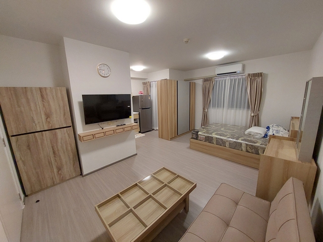 ให้เช่าเดอะ พอยต์ คอนโด รังสิต คลอง 6 ตึก B ชั้น 6 ขนาด 26 ตร.ม. เฟอร์ครบ ใกล้บิ๊กซี