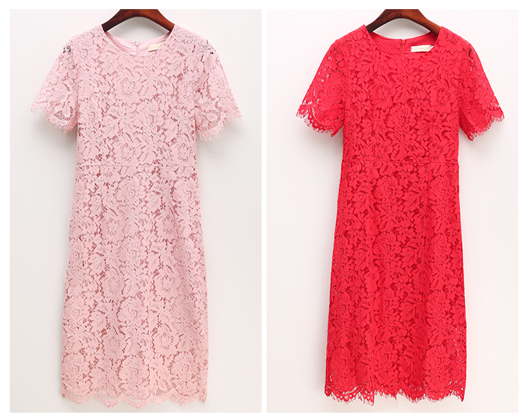 พร้อมส่ง ชุดเดรส สีฟ้า ลูกไม้อย่างดีทั้งตัว ซับในทั้งตัว กระโปรงคลุมเข่า เข้ารูปสวย ผ้ายืดได้เล็กน้อย ใส่สบาย เนื้อผ้าผสม Spandex (ซิปหลัง) ** เหลือเฉพาะไซส์ L **