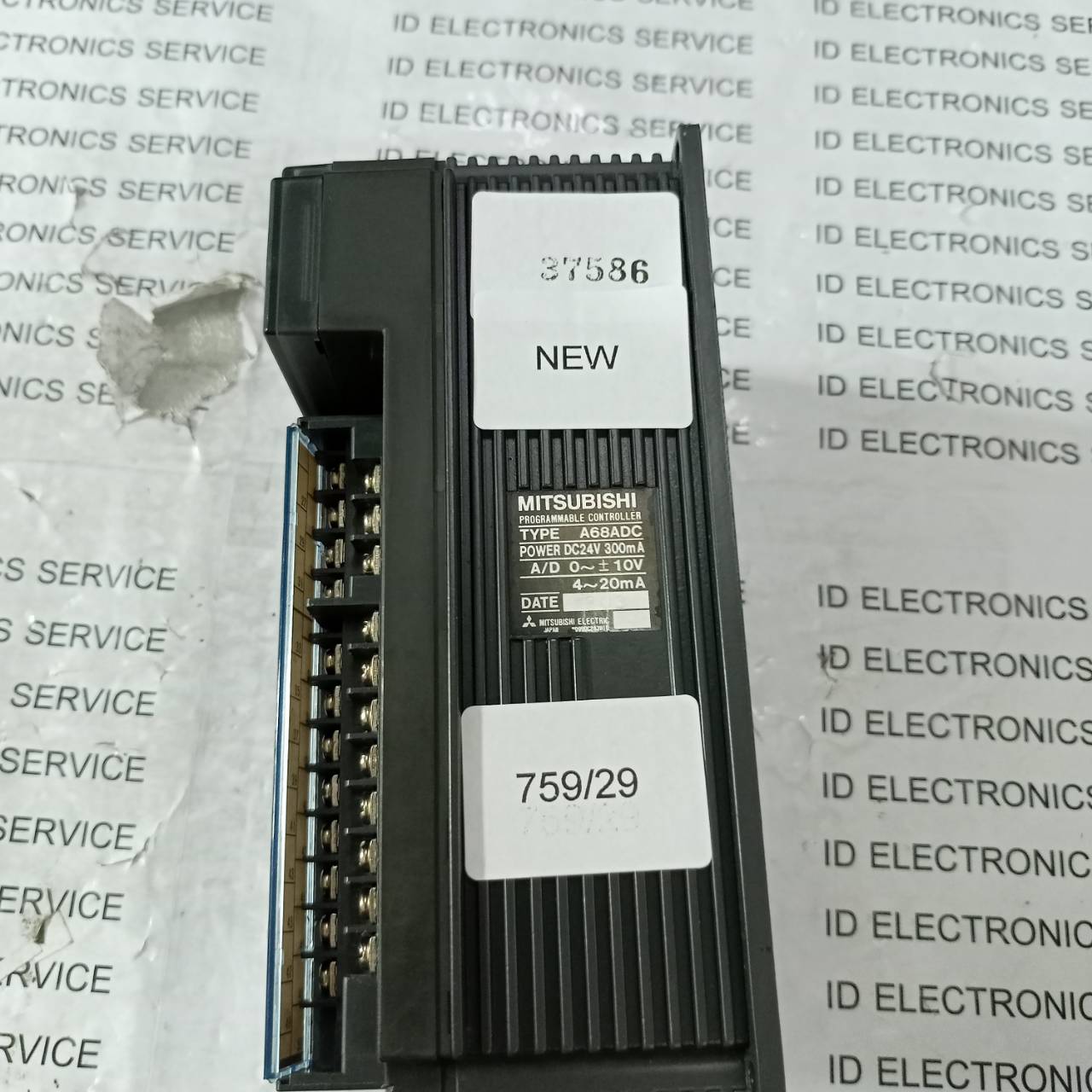 A68ADC PLC " MITSUBISHI "