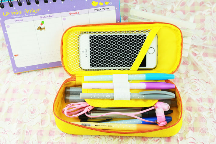 กระเป๋าดินสอ INFINITE