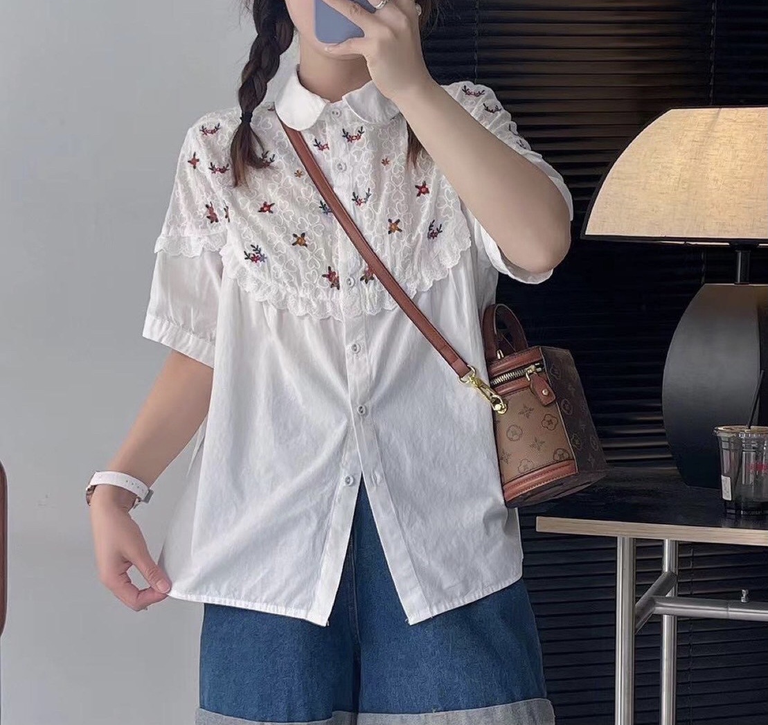 เสื้อผ้าฝ้ายแต่งผ้าลูกไม้ลายปักแต่งระบาย