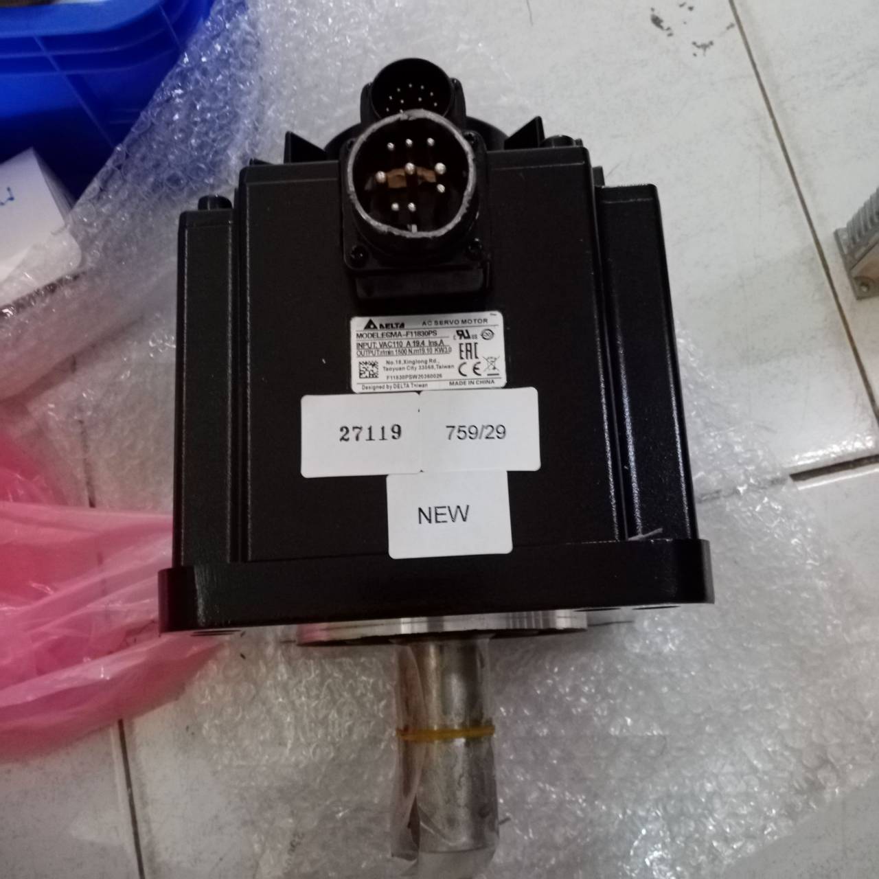 ECMA-F11830PS SERVO MOTOR " DELTA "