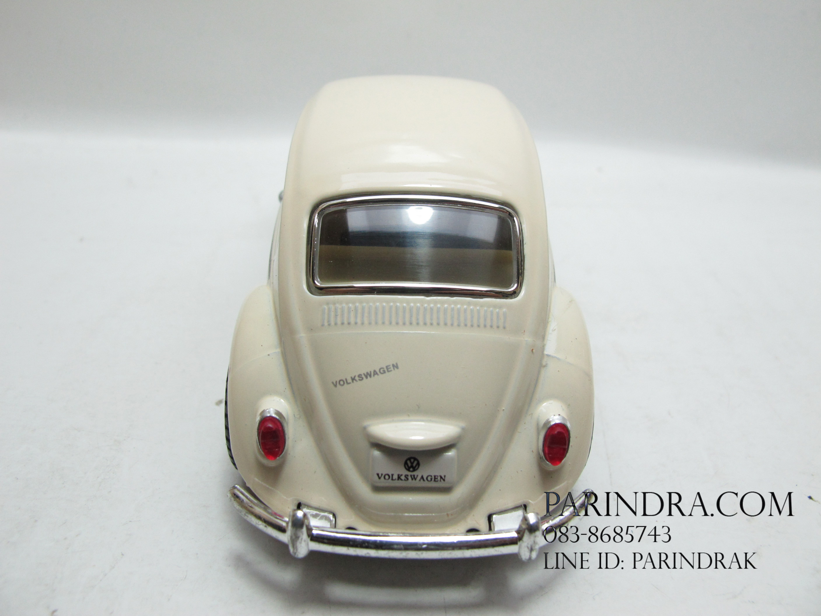 โมเดลรถเหล็กรถเต่า Volkswagen 1967 อัตราส่วน 1:32 สีขาวงาช้าง
