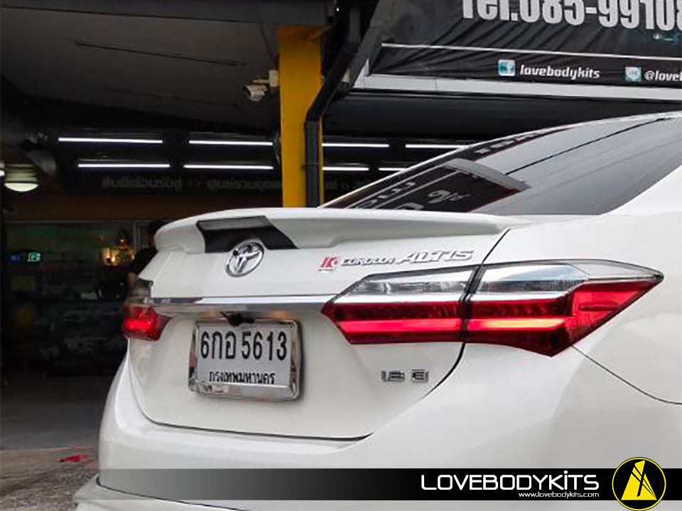 สปอยเลอร์แนบ Touring: ALTIS 2014-2018