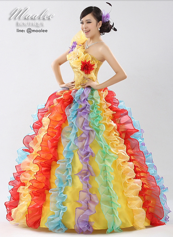 พร้อมเช่า ชุดแฟนซียาว ไหล่เดียว สีรุ้ง ระบายฟูสวย ช่วงอกปักเลื่อมแต่งดอก (ซิปหลัง)