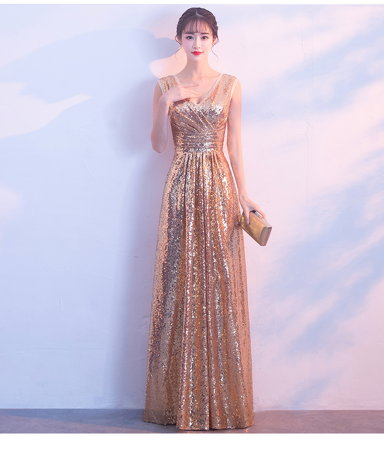 พร้อมเช่า ชุดราตรียาว แขนกุด สี Rose Gold แต่งเลื่อมทั้งตัว จับจีบช่วงเอว สวยหรู (ซิปหลัง)