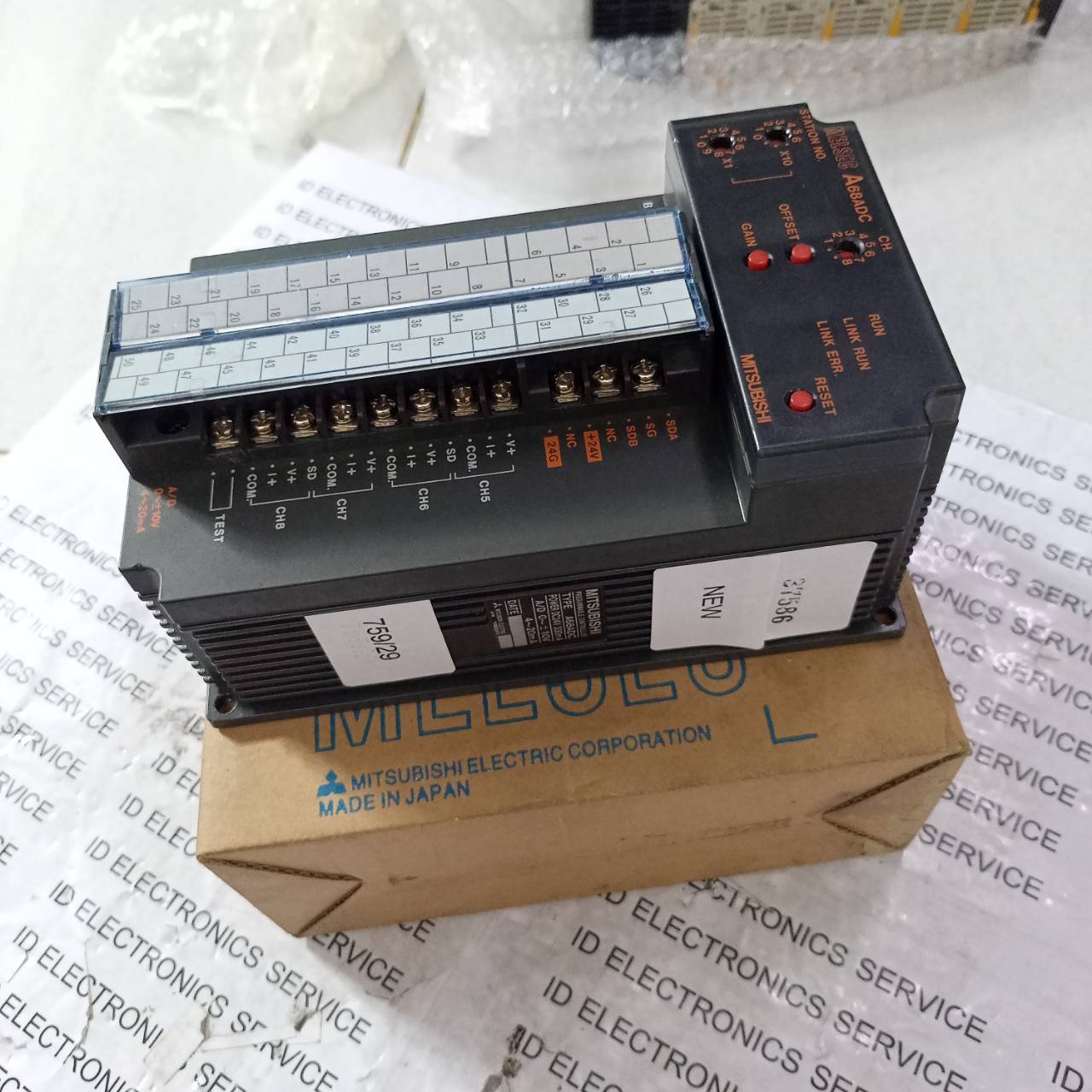 A68ADC PLC " MITSUBISHI "