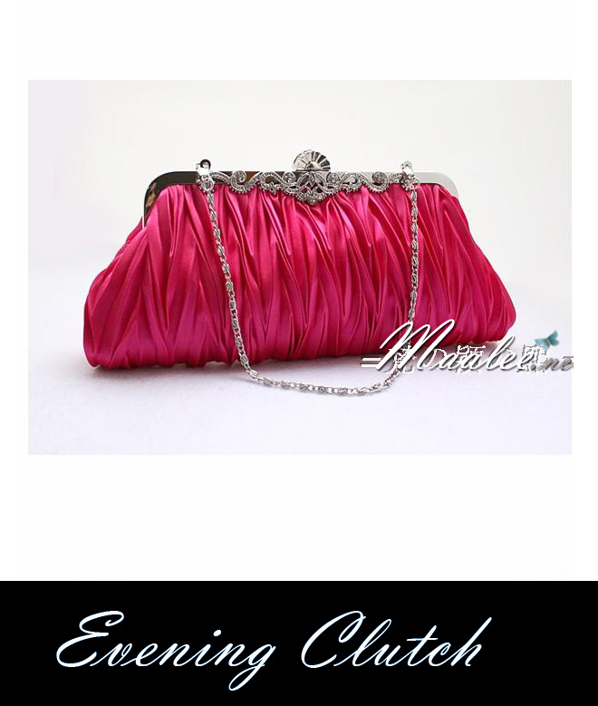 พร้อมส่ง Evening Clutch กระเป๋าออกงาน สีชมพู Hot Pink ผ้าซาตินอัดพลีต ลายฟันปลา พร้อมสายโซ่