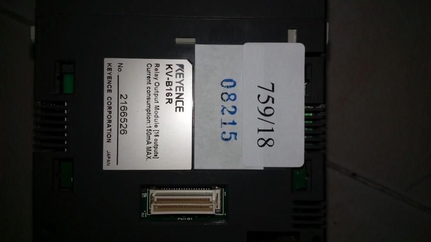 PLC “ KEYENCE ” รุ่น KV-B16R