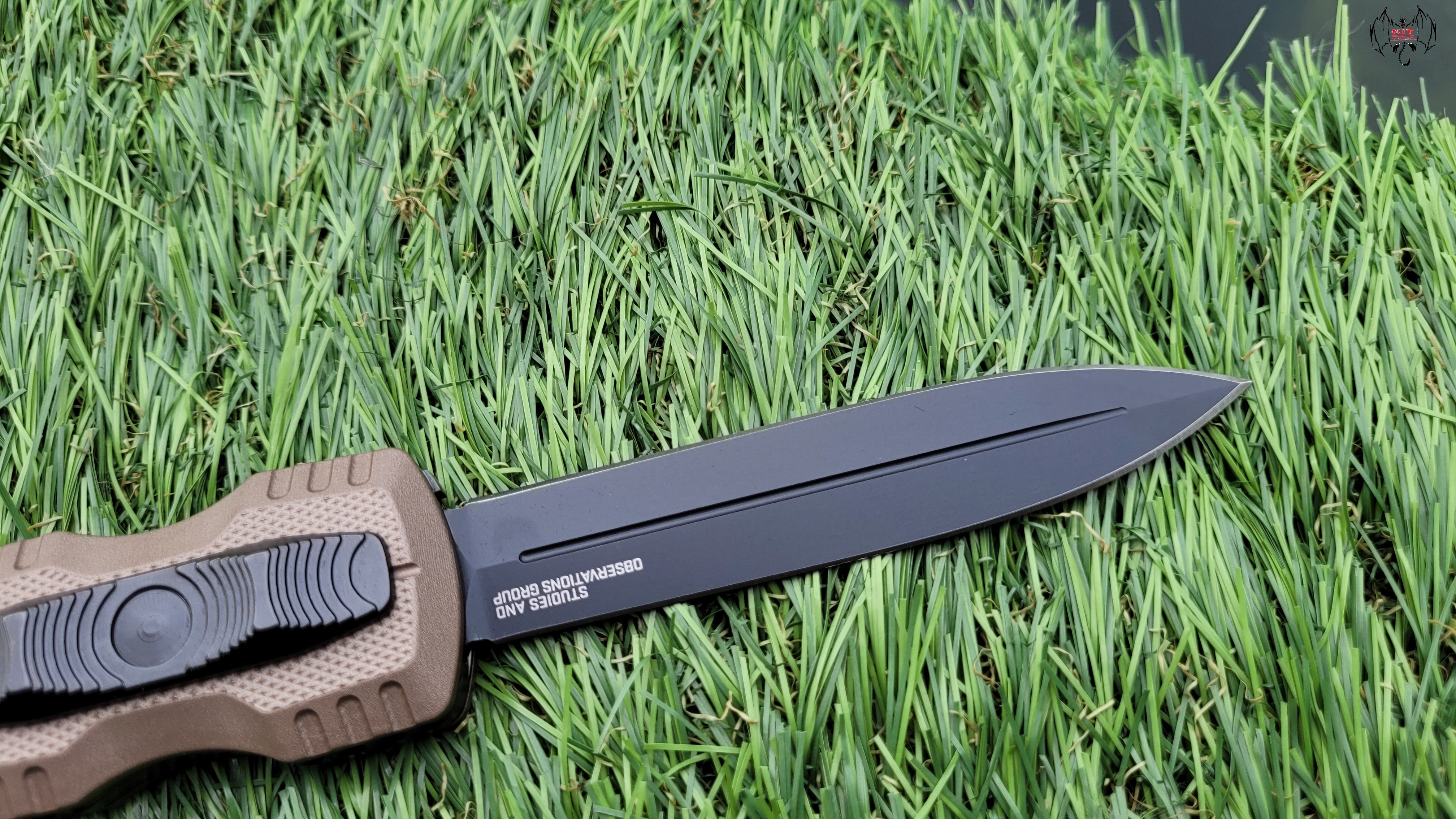 SOG Knives Pentagon OTF Automatic Knife FDE Dagger