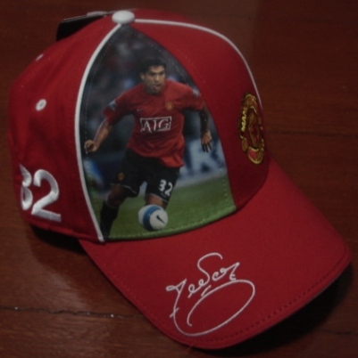 หมวก ฟุตบอล สโมสรแมนเชสเตอร์ ยูไนเต็ด - #32 เตเบซ ใหม่ / MANCHESTER UNITED Football Club Cap - #32 TEVEZ NEW