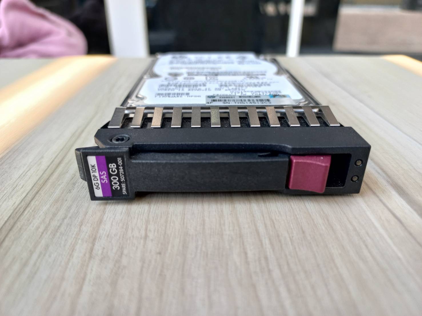 507127-B21, 597609-001, 597609-001 HP 300-GB 6G 10K 2.5 DP SAS.