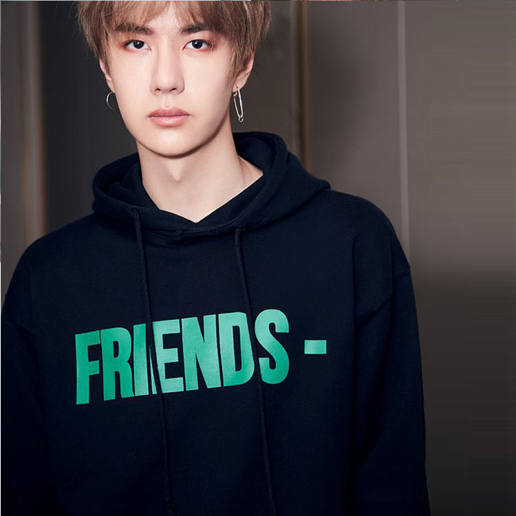 เสื้อฮู้ด (Hoodie) FREINDS & THANK YOU แบบ หวังอี้ป๋อ