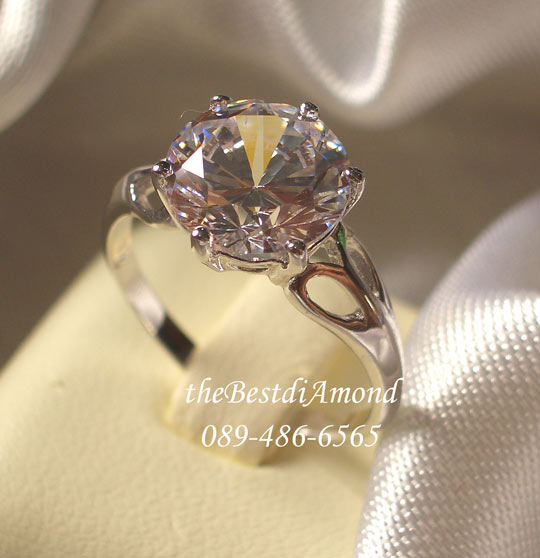 BR401RD+++แหวนชูขนาดเกือบ 3 กะรัต+++เรียบ หรูหรา สวยมากๆๆๆ เพชรแวววาว เหมือนจริงมากๆเล่นไฟสุดๆ วงนี้ต้องมีไว้นะคะ แบบยอดนิยม ไม่ตกtrend ค่ะ