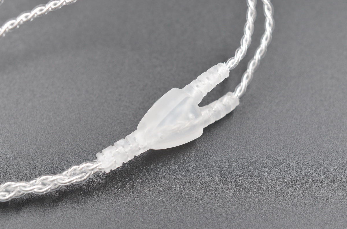 ขาย KZ ZST Pure White Edition หูฟัง hybrid 2ไดร์เวอร์ (1DD+1BA) ถอดสายได้ รุ่นพิเศษ