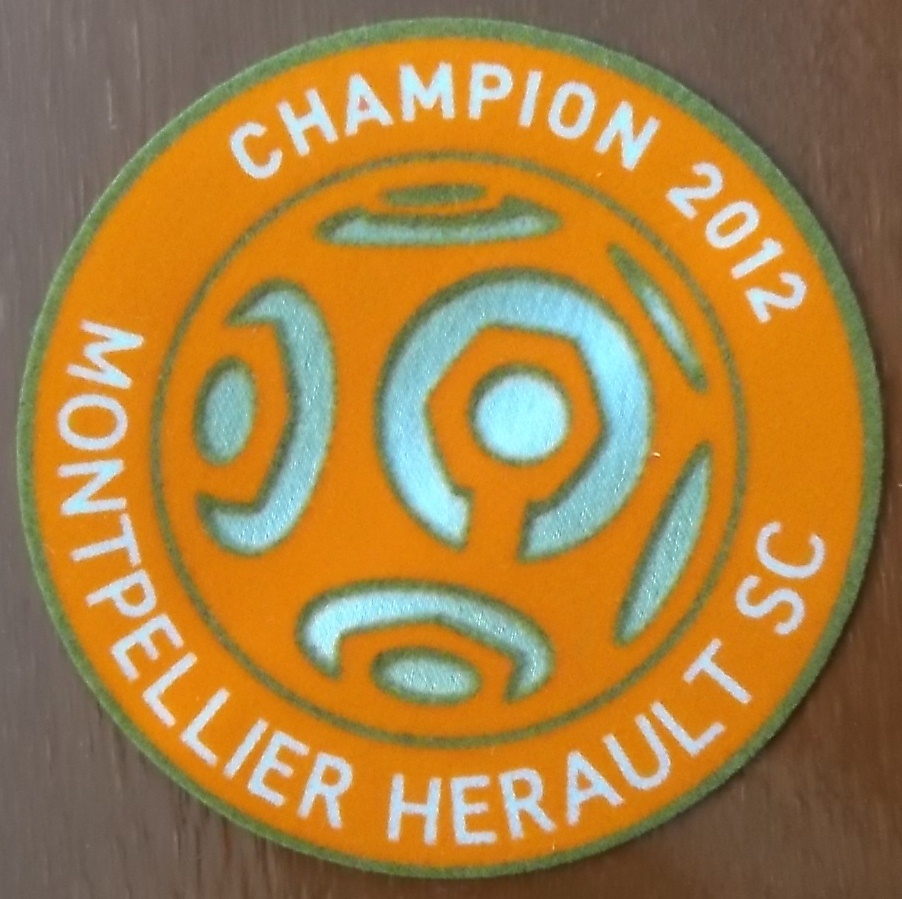 อาร์มสัญลักษณ์ฟุตบอล การแข่งขันฟุตบอลลีก เอิง - LIGUE 1 CHAMPIONS 2011/12 PLAYER SIZE ใหม่ / LIGUE 1 National Football League PLAYER SIZE Football Patch/Badge - LIGUE 1 CHAMPIONS 2011/12 NEW