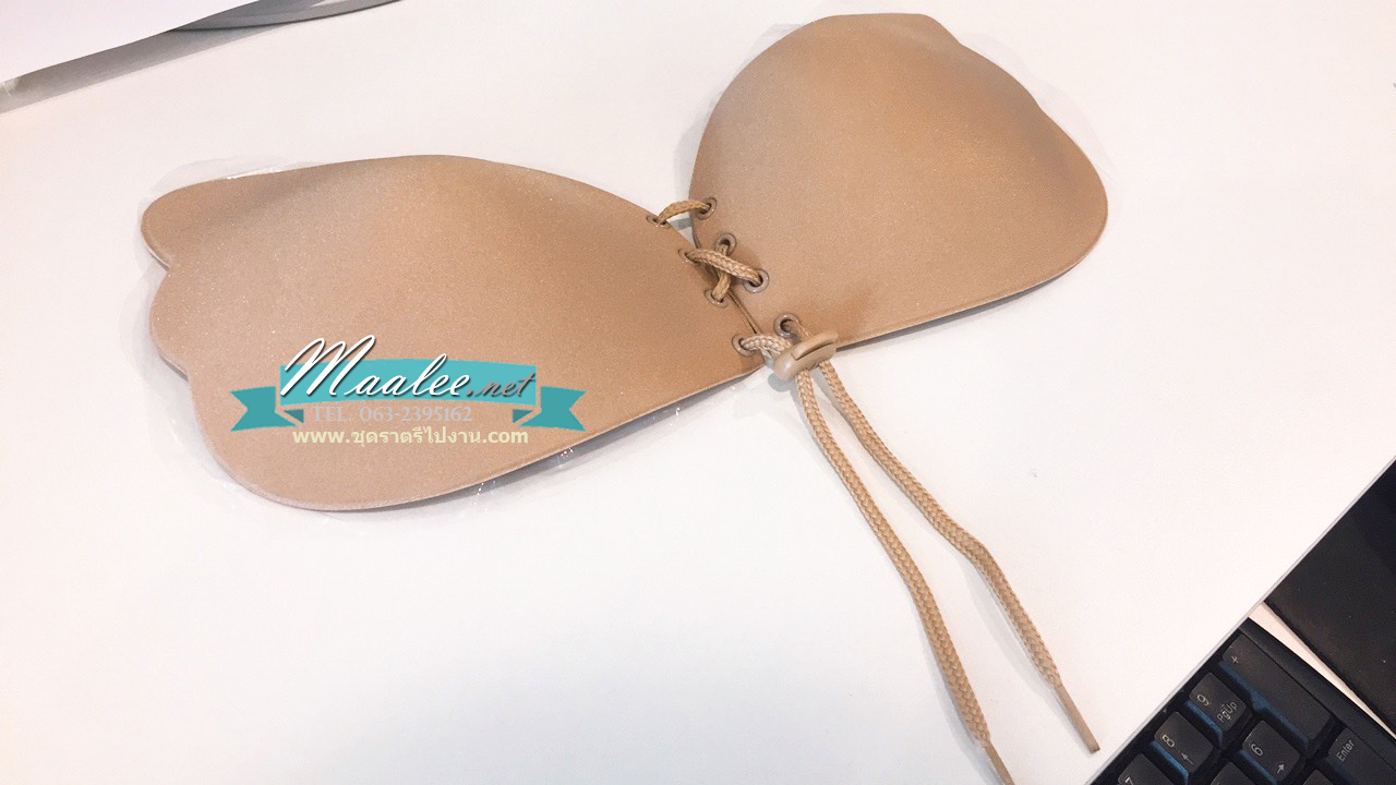 ซิลิโคนบราปีกนก ติดแน่น ใส่สบาย สีเนื้อ สามารถยึดติดได้ด้วยตัวเอง โดยไม่ต้องใส่ยกทรงทับ (มีกาวชนิดพิเศษในตัว)*เหลือเฉพาะคัพC*