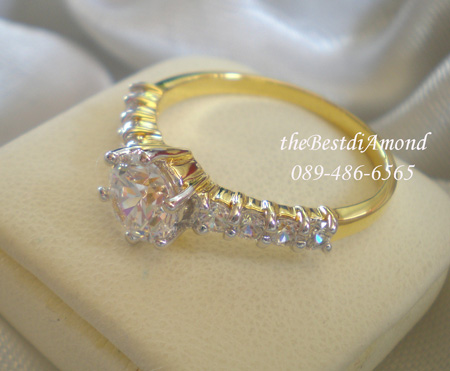 BR402+++แหวนชูผสมแหวนแถว+++สุดยอดความสวยค่ะ เรียบๆ แต่หรูหรา อยุ่ได้นานไม่มีout เหมือนจริงสุดๆๆเพชรแวววาวมาก ใส่แล้วขับให้นิ้วเรียวสุด ไม่ควรพลาดนะคะ