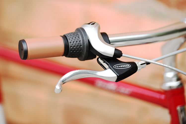 จักรยาน DARKROCK Gentle 007 gentleman recreational Bike เฟรมโครโม 4130 ล้อ 700C เกียร์ดุม NEXUS ไฟหน้า LED