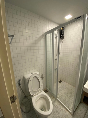 ให้เช่าคอนโด เคฟ ทียู ตึกA 28 ตร.ม.เฟอร์ครบ แอร์ 2 ตัว มีเครื่องซักผ้า ตรงข้ามธรรมศาสตร์รังสิต