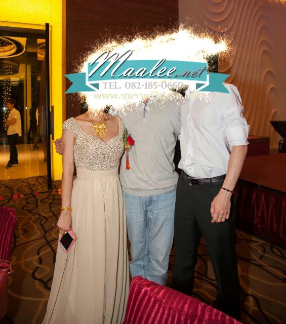 พร้อมเช่า ชุดราตรียาว สายเดี่ยว ผ้าชีฟอง แต่งด้วยเลื่อม จับจีบช่วงเอว โชว์หลังSexy สีครีม Champagne แชมเปญ