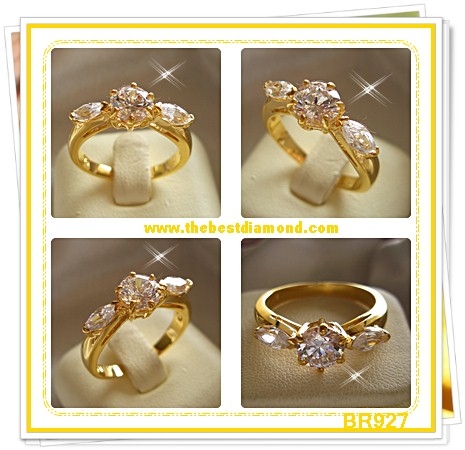 BR927 แหวนเพชร 3 เม็ดอีก style ค่ะ เรียบๆ Classic แต่ดูดี ชุบทองแท้ 24 K หนา 5ไมครอน