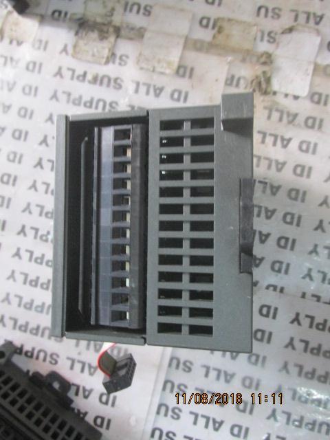 PLC “ SIEMENS ” รุ่น 6ES7 221-1BH22-0AX0