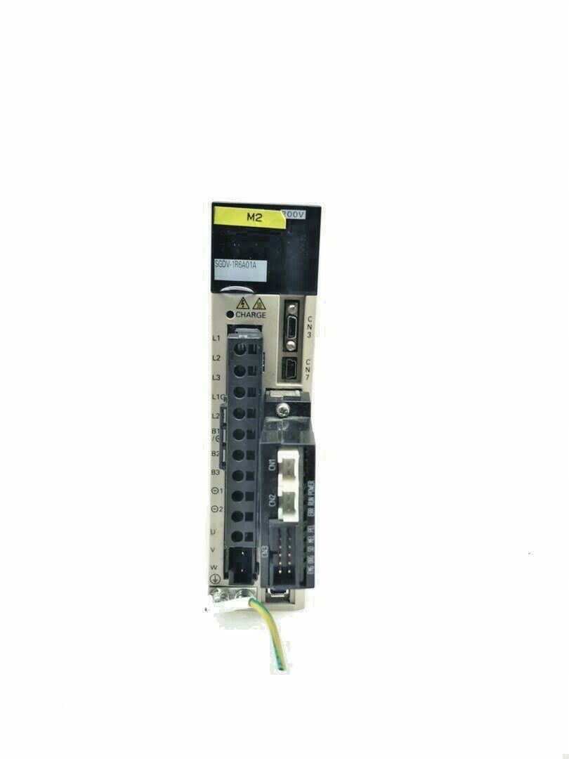 SERVO DRIVE " YASKAWA " รุ่น SGDV-1R6A01A