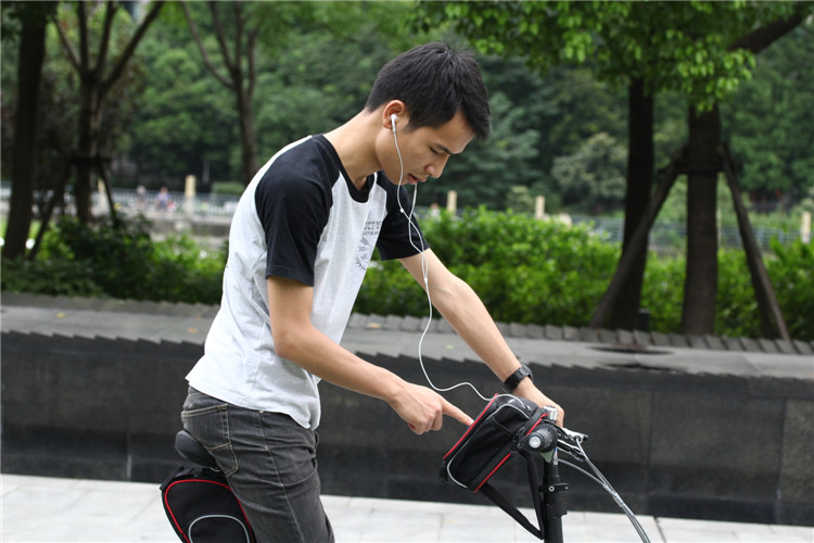 กระเป๋าคาดแฮนด์ Roswheel Bicycle Large Screen ipad Bag 11888