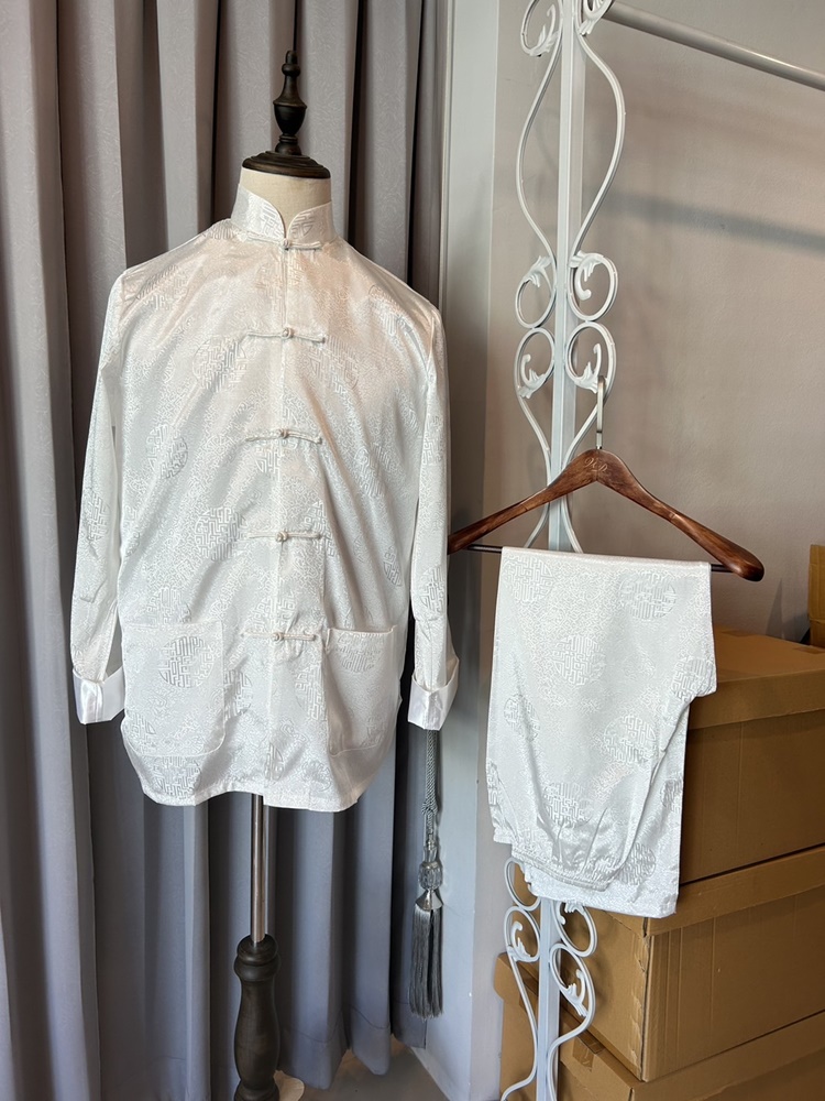 Pre-order ชุดจีน ชาย เสื้อพร้อมกางเกง สีขาว