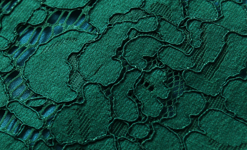 พร้อมส่ง ชุดทำงาน เดรสลูกไม้ สีเขียว แบบเรียบหรู แต่งเลื่อมปักรูปแมลงปอ ** พร้อมส่งไซส์ L , M **