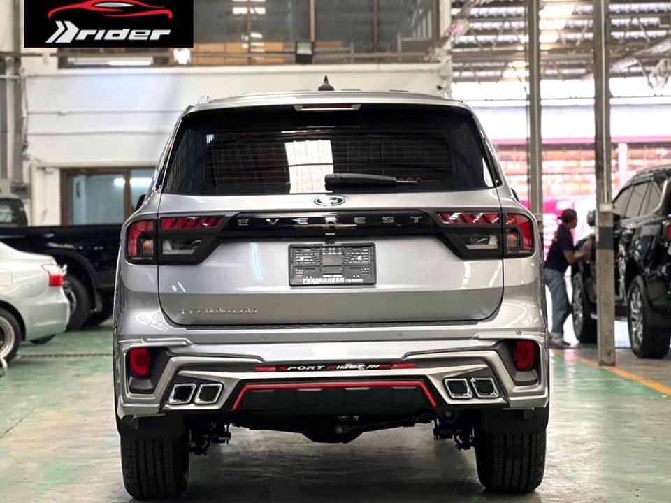 ชุดแต่ง RIDER : EVEREST 2023