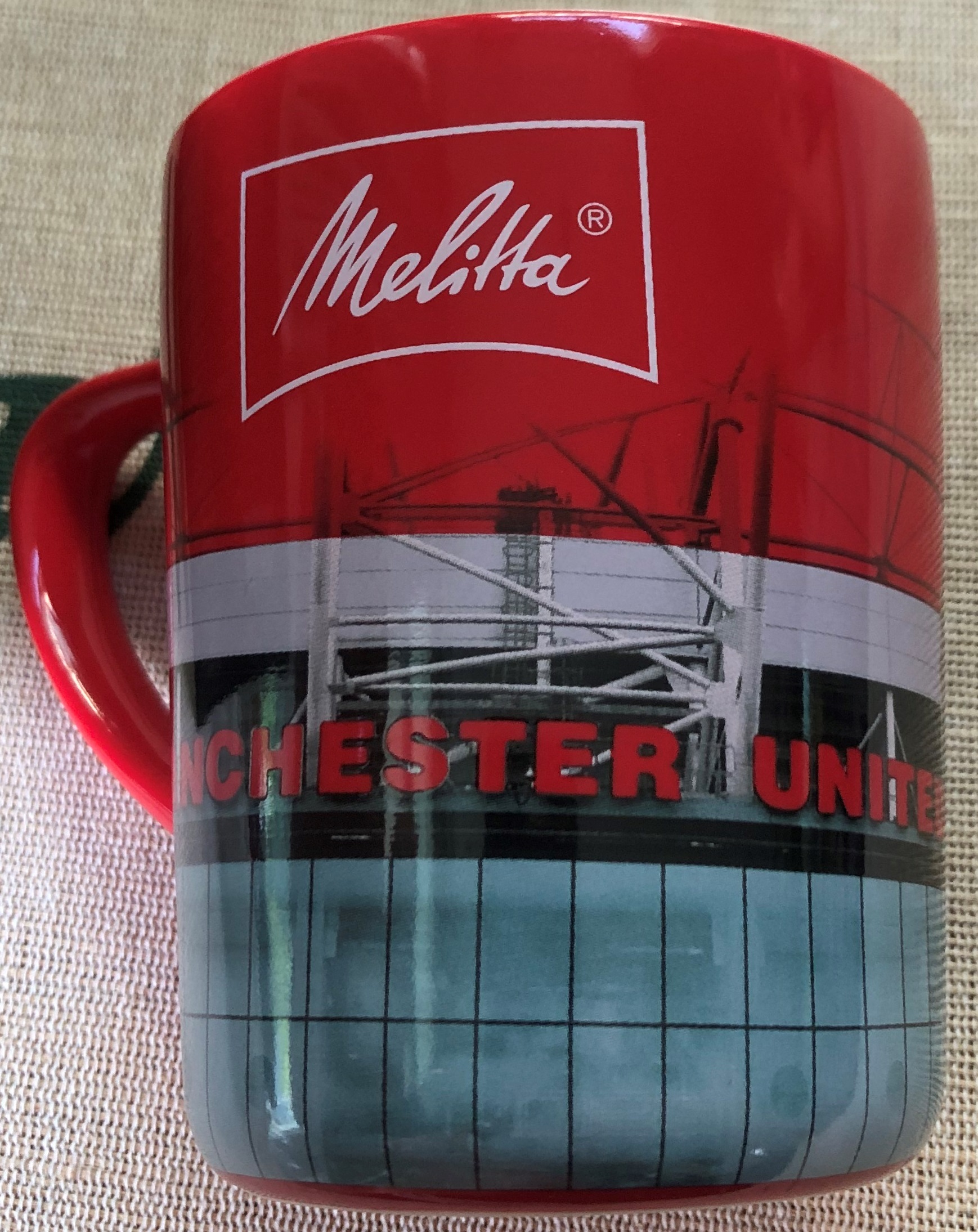 ถ้วยกาแฟ ฟุตบอล สโมสรแมนเชสเตอร์ ยูไนเต็ด - 'MELTTA' THE UNITED TRINITY ใหม่ / MANCHESTER UNITED Football Club Mug - 'MELTTA' THE UNITED TRINITY NEW