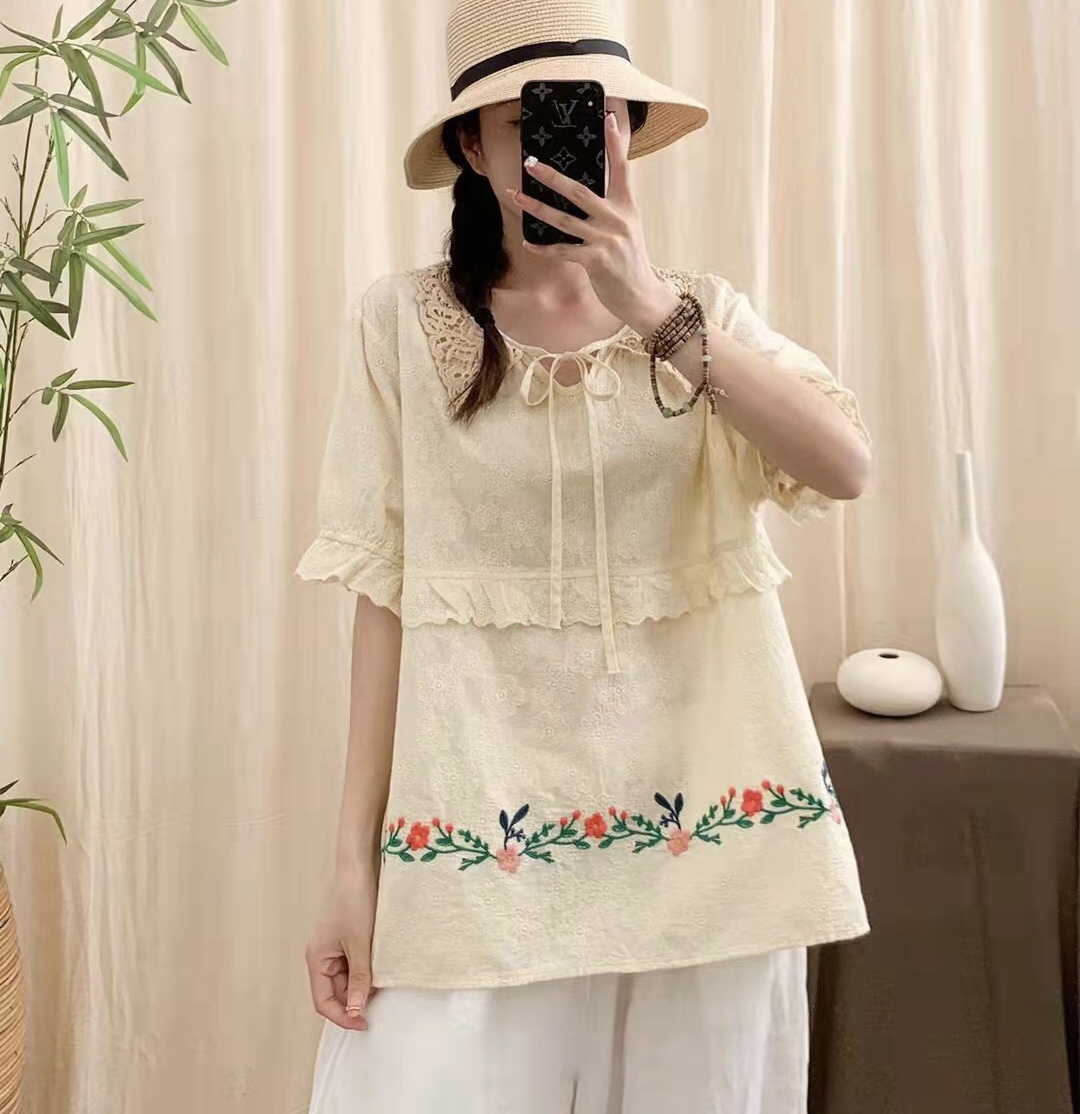 เสื้อผ้าลูกไม้ลายปักแต่งปกผ้าลูกไม้