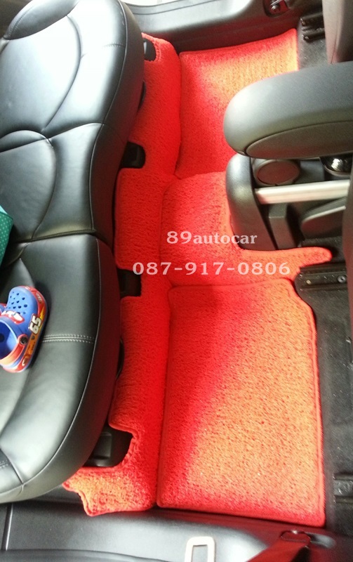 ขายพรมปูพื้นรถยนต์เข้ารูป Mini Cooper Contryman ไวนิลสีแดงขอบแดง