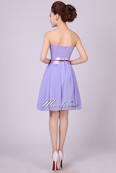 พร้อมส่ง ชุดราตรีสั้น เกาะอก สีม่วง Lavender คอเว้ารูปหัวใจ จับเดรปหน้าอก แต่งคาดเอวซาติน