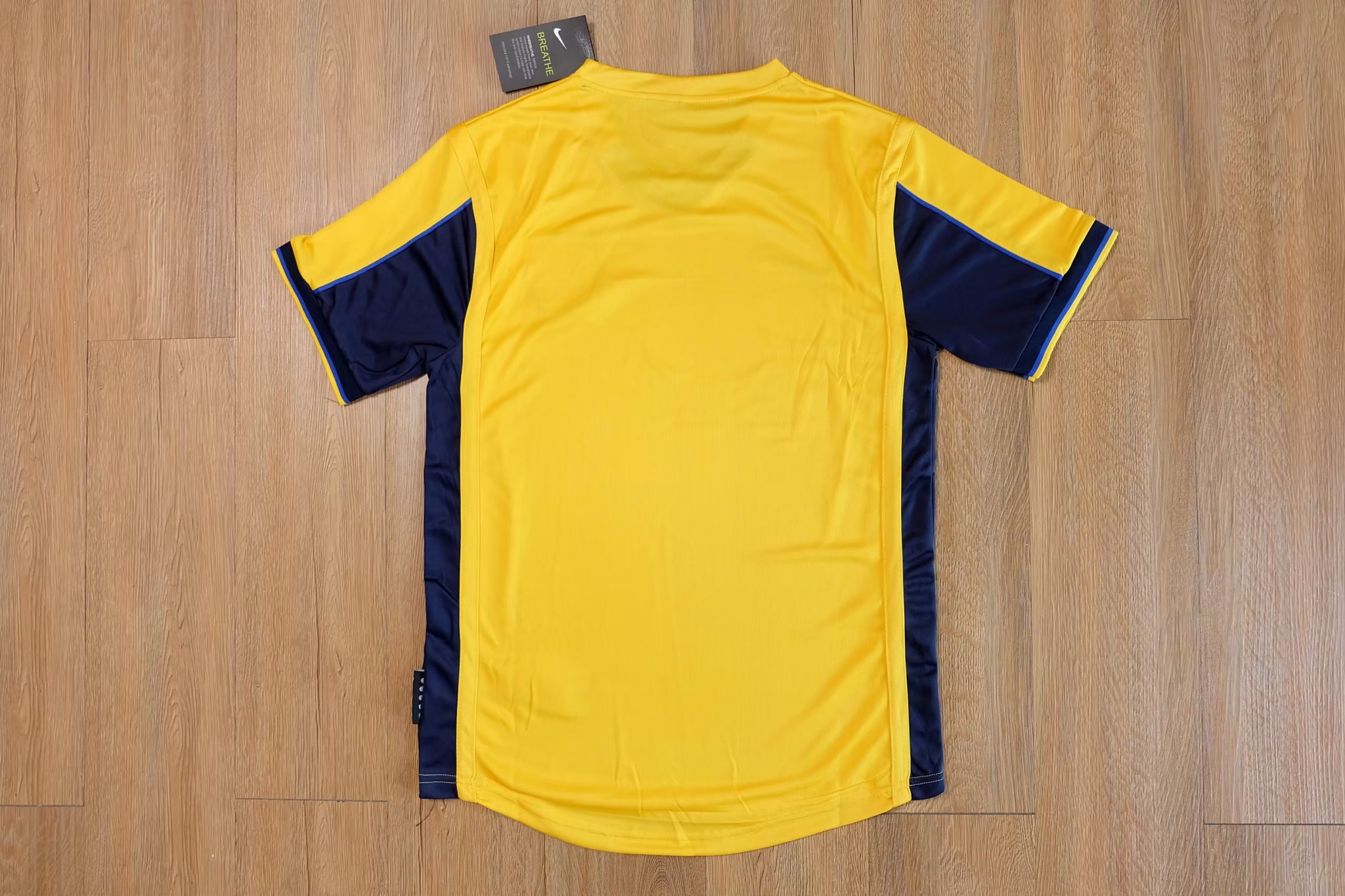 Arsenal 1999/00 Vintage Jersey เสื้อฟุตบอลอาร์เซนอลย้อนยุค