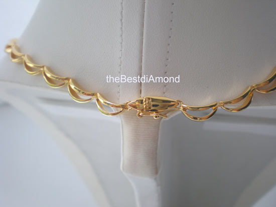 NL016++สร้อย11 flowers +ดีไซน์สวยสุดๆ หรูหรามากๆ งานเรียบร้อยมาก ดอกไม้ 11 ดอก เรียงกันไป รับรองใส่ออกงานเด่นไม่แพ้ใคร เป็นแบบใส่ติดคอเลย เพชรวิ๊งๆ