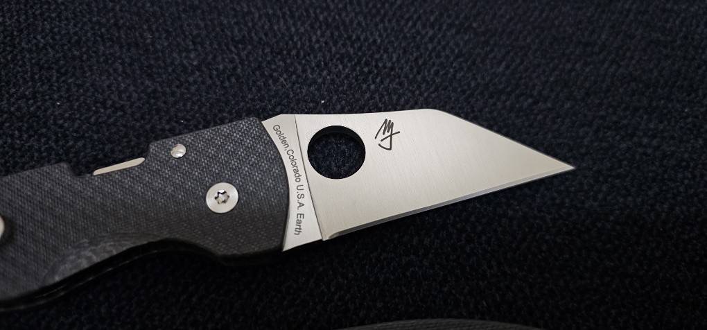 Spyderco MicroJimbo Sprint Run Folding Knife 2.45" CPM-S90V Satin Plain Blade, Peel-Ply Carbon Fiber Handles