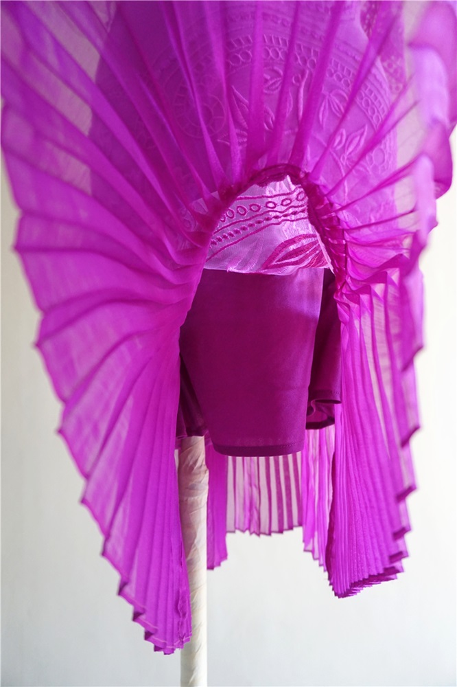 พร้อมส่ง ชุดราตรีสั้น/แขนยาว สี ม่วง ลูกไม้ทั้งชุด กระโปรงอัดพลีท (เหลือเฉพาะไซส์ 2XL)