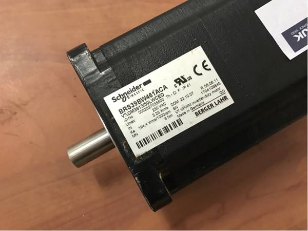 BRS39BW461ACA SERVO MOTOR " SCHNEIDER "