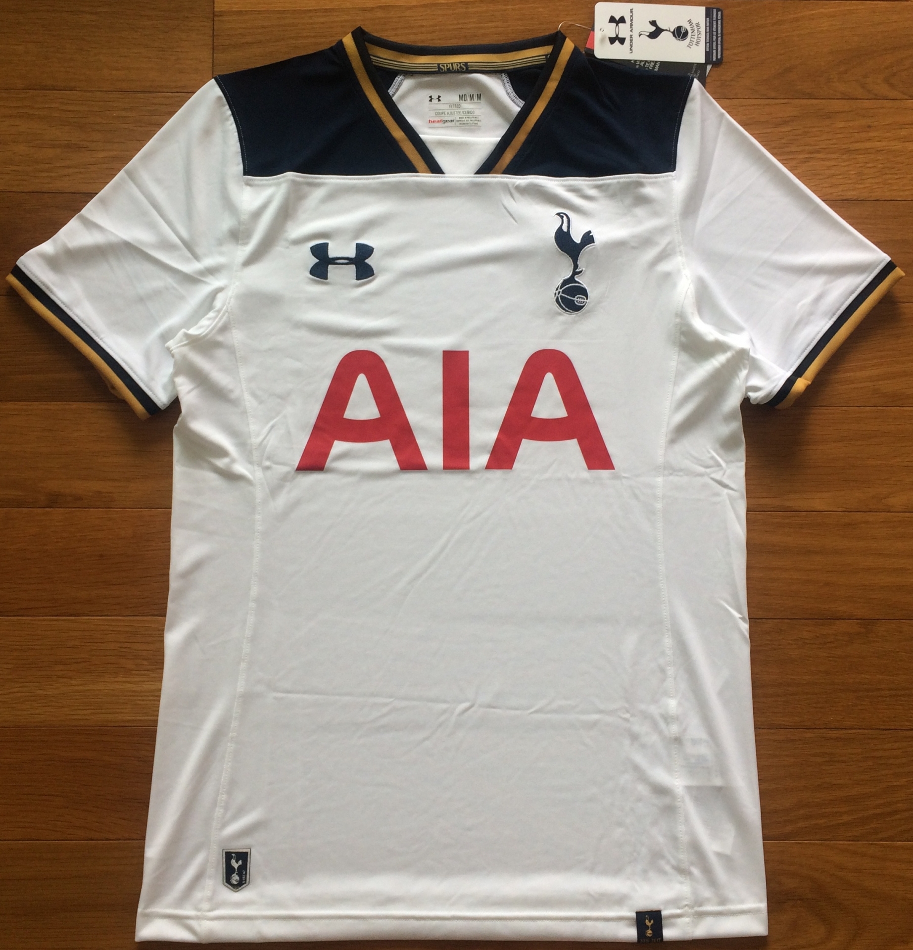 เสื้อฟุตบอล ทีมสโมสรท็อตแน่ม ฮ็อทสเปอร์ ชุดเหย้า 2016/17 ใหม่ M-Size / TOTTENHAM HOTSPUR Football Shirt Home Kit 2016/17 Jersey NEW M-Size