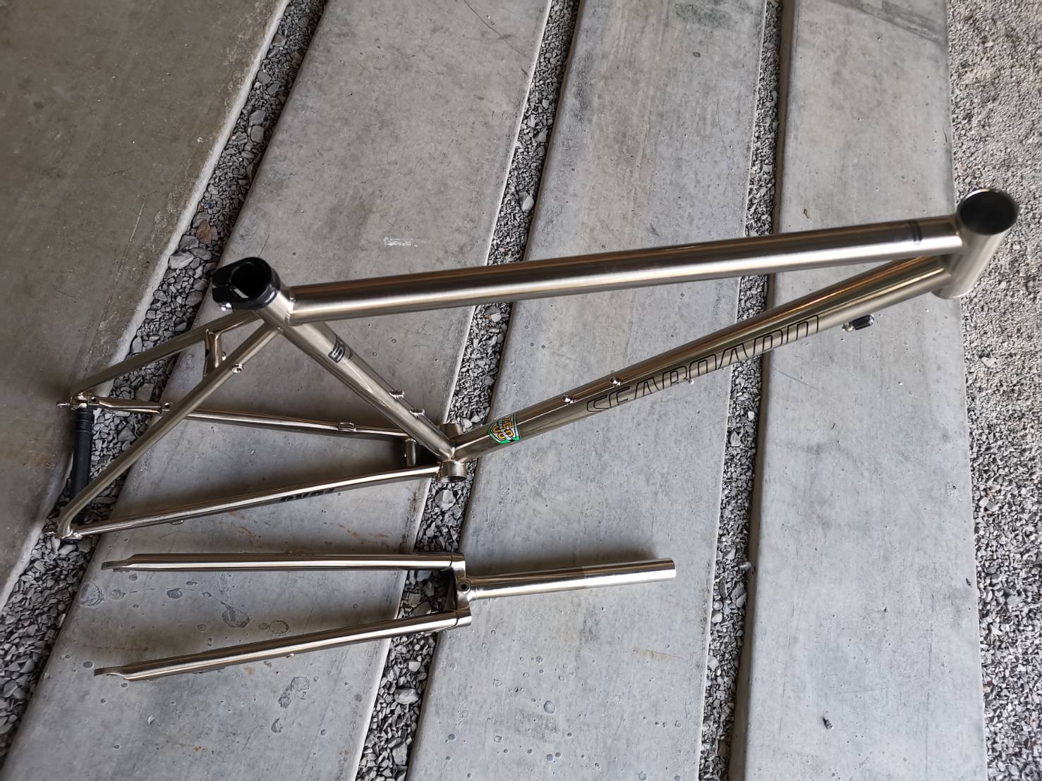 เฟรมเซ็ต เฟรมทัวร์ริ่ง SEABOARD Chromoly 4130 สี Chrome 700C Classic Cyclocross Cr-mo Frameset Disc Brake 4130