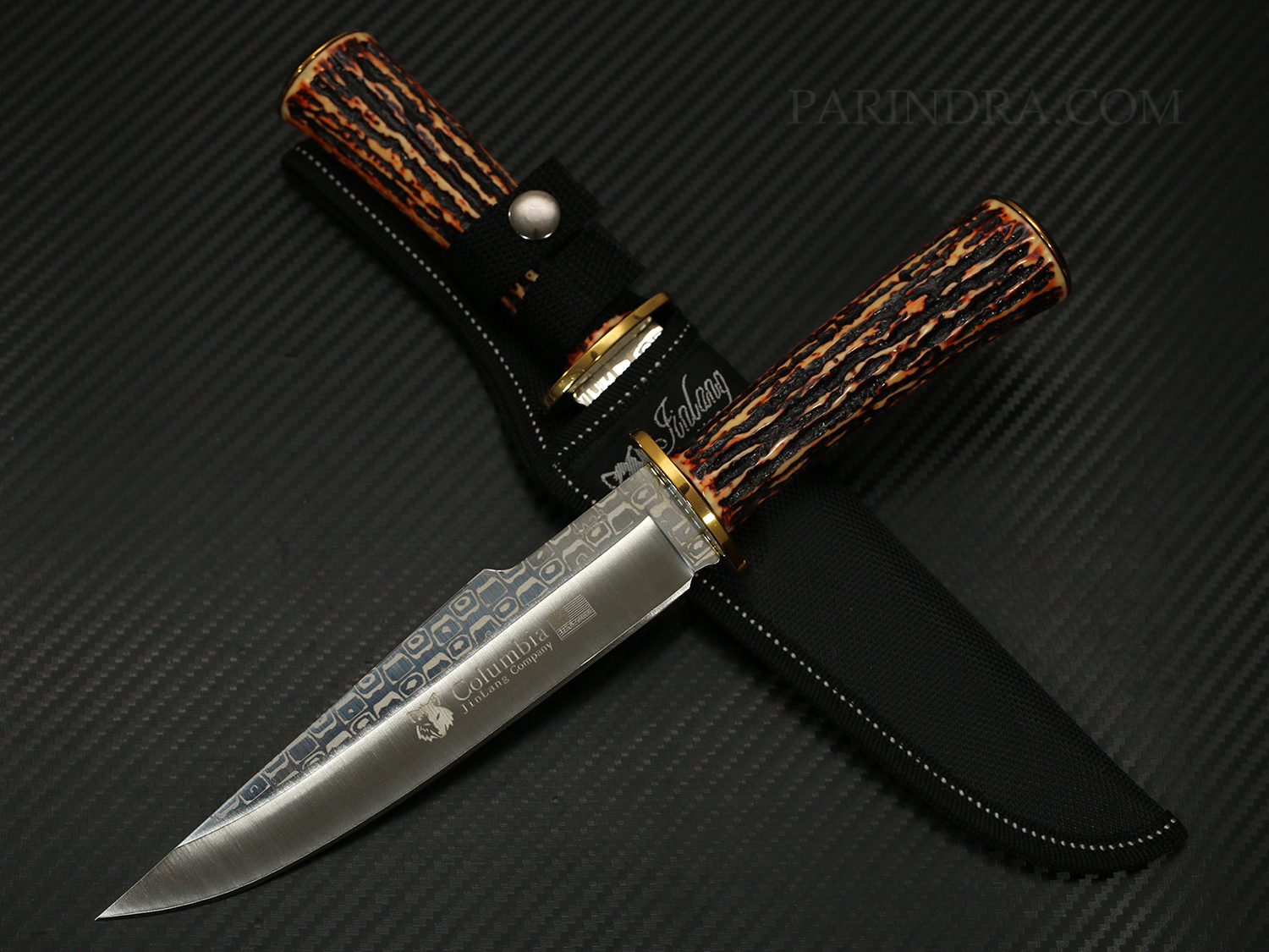 มีดเดินป่า COLUMBIA รุ่น SA23 ด้ามอะคริลิก ลายเขากวาง