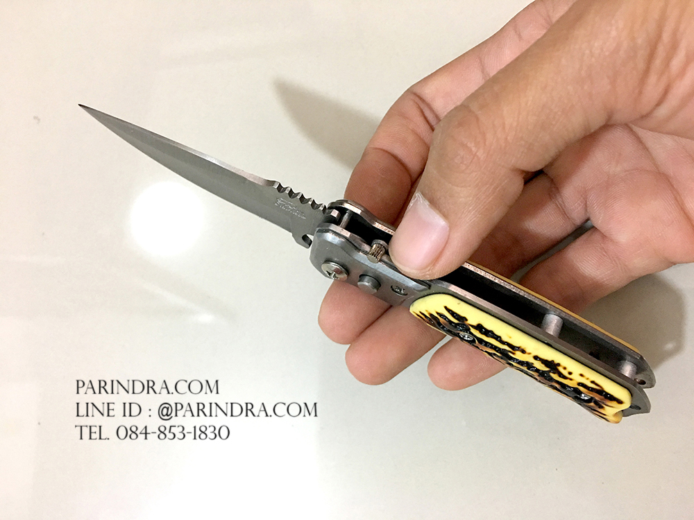 มีดพับสปริง stainless ขนาดพกพา ด้ามลายเขา