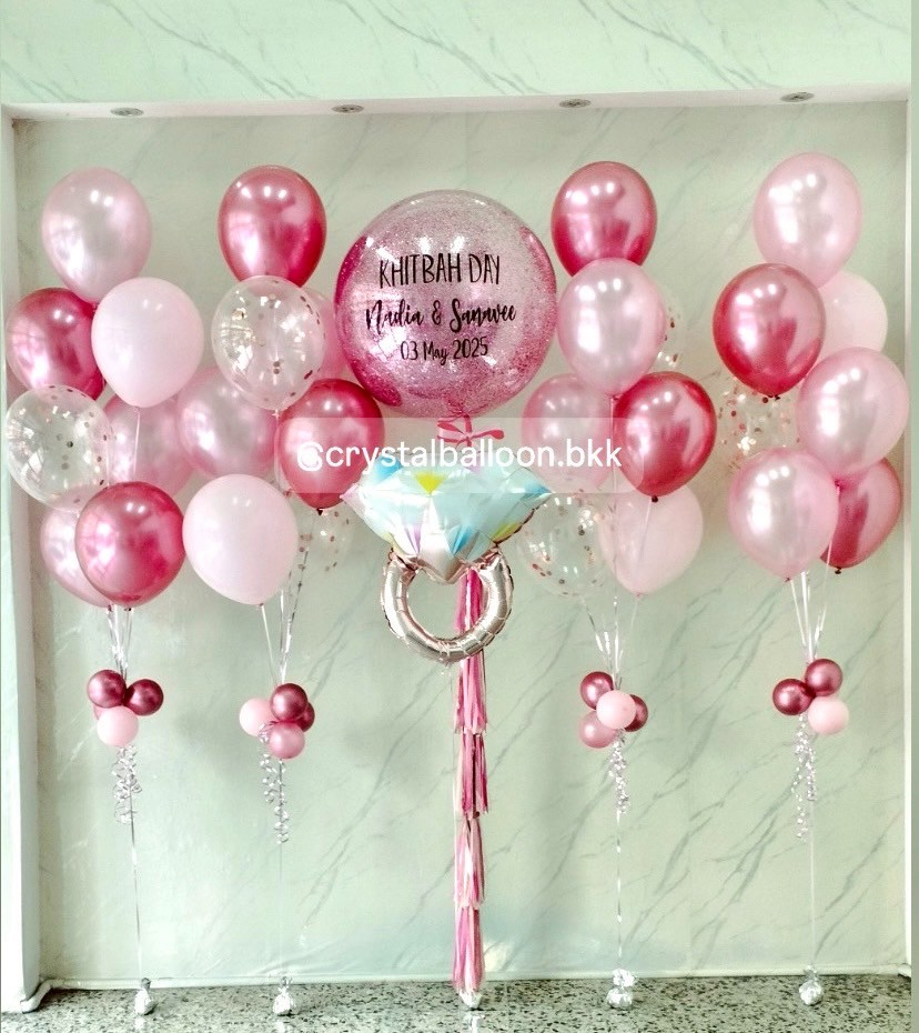 ลูกโป่งวันเกิด Bubble ขนาด 36" กลิตเตอร์สีชมพู พร้อมลูกโป่งช่อ 7 ลูก 4 ช่อ,ฟอยล์รูปแหวนเป่าลอย 1 ชิ้น , พร้อมตกแต่ง สามารถเปลี่ยนสีลูกโป่ง/้เปลี่ยนข้อความ/เปลี่ยนขนาดลูกโป่งได้