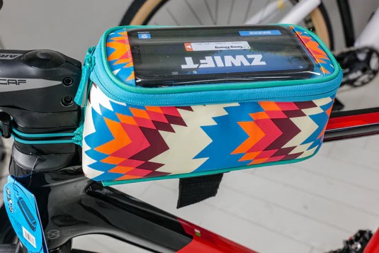 กระเป๋าโทรศัพท์คาดเฟรม Roswheel Bicycle Front Top Tube Frame Bag Touch Screen Waterproof Storage Pack, 121024M