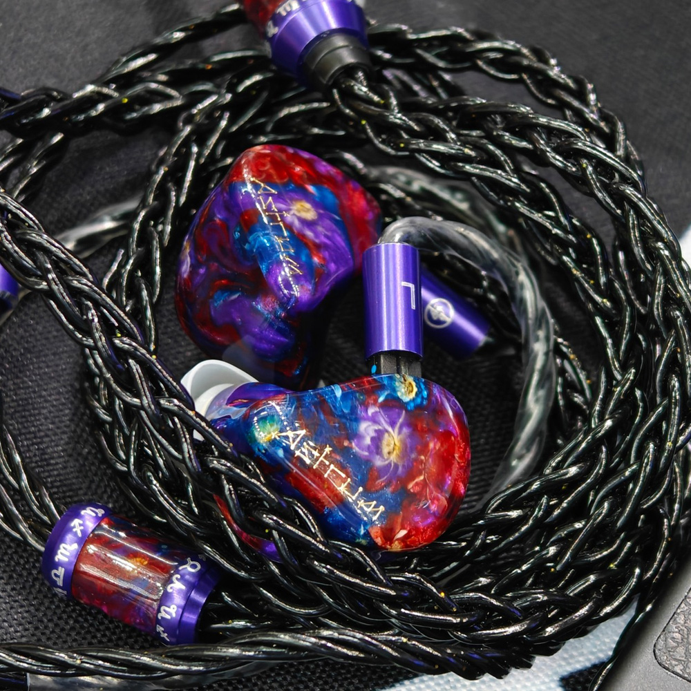 <PreOrder> BGVP Astrum หูฟัง IEMs Hybrid 6 ไดรเวอร์ 2DD+2BA+2EST งานศิลป์ที่สวมใส่ได้ ประกันศูนย์ไทย