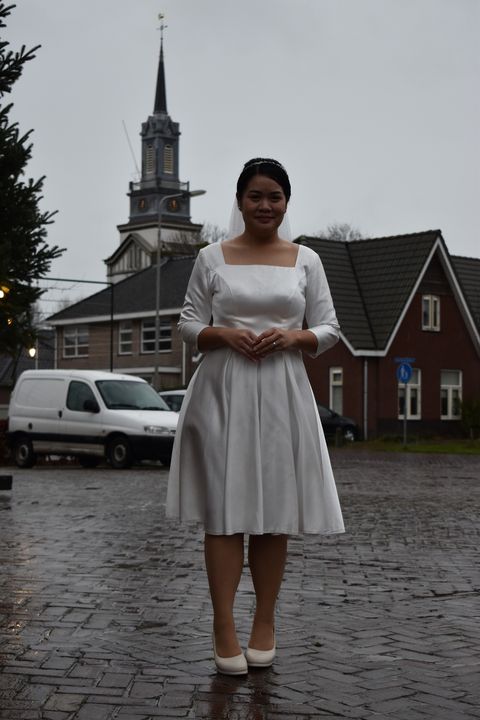 พร้อมส่ง ชุดแต่งงาน มินิมอล ชุดหมั้น